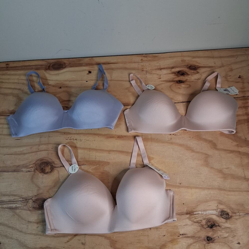 B Temptd Womens Bra Sz 36D Lot Of 3 NWT Bras Pink Purple Set Of 3 Bras Lace